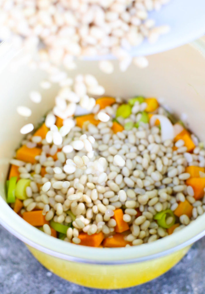 navy cannelloni beans squash leeks in pot