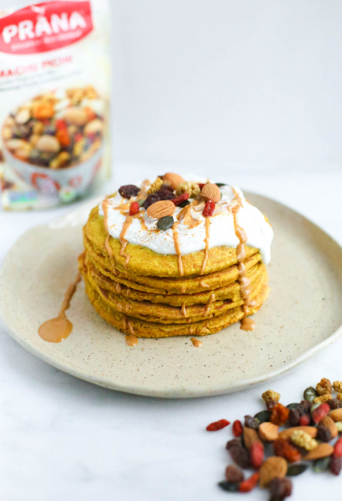 gluten-free, dairy-free, vegan, flourless, healthy, turmeric, cinnamon, breakfast, pancakes