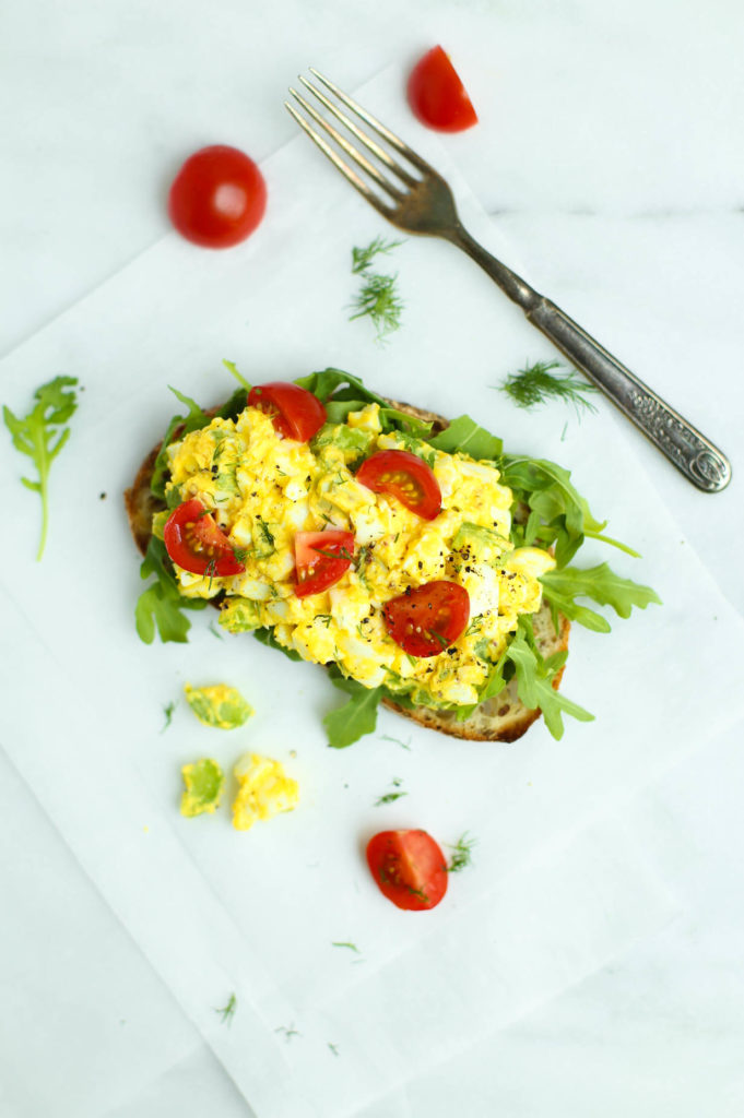 egg salad, sandwich, healthy, dill, skyr, lunch