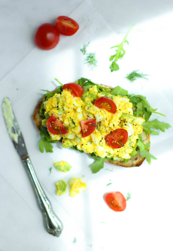 egg salad, sandwich, healthy, dill, skyr, lunch