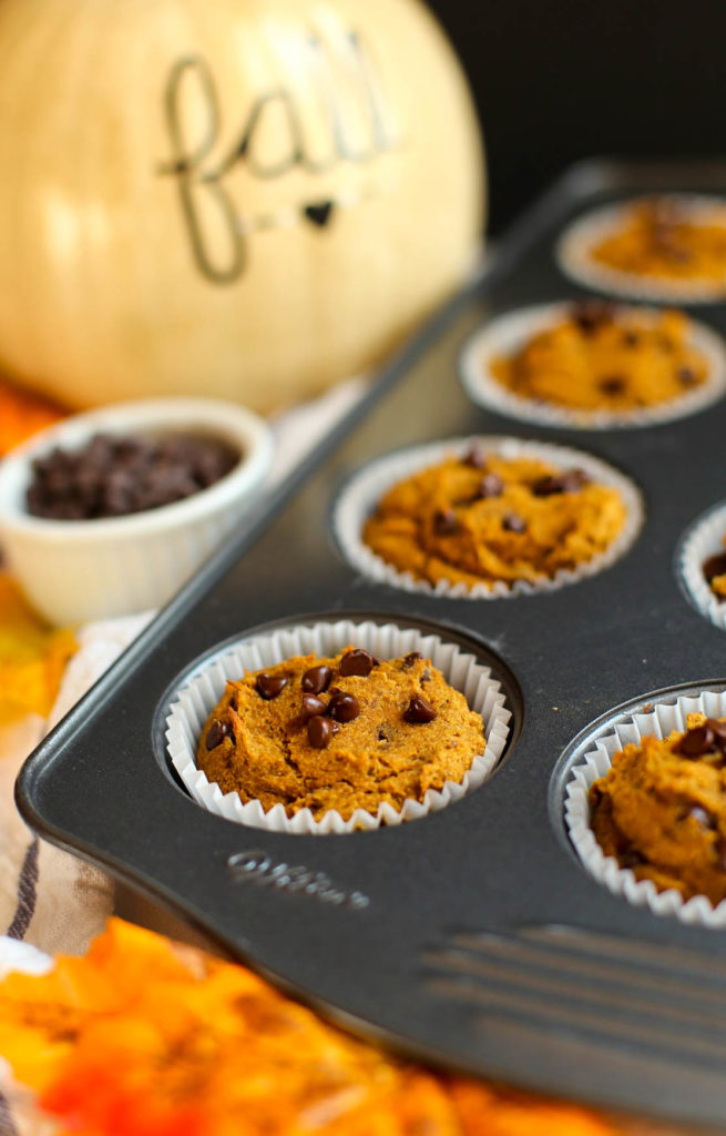 buckwheat pumpkin spice chocolate chip muffins