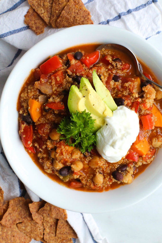 vegetarian, chili, dinner, lunch, simple, everyday meals, slow-cooker, healthy recipes