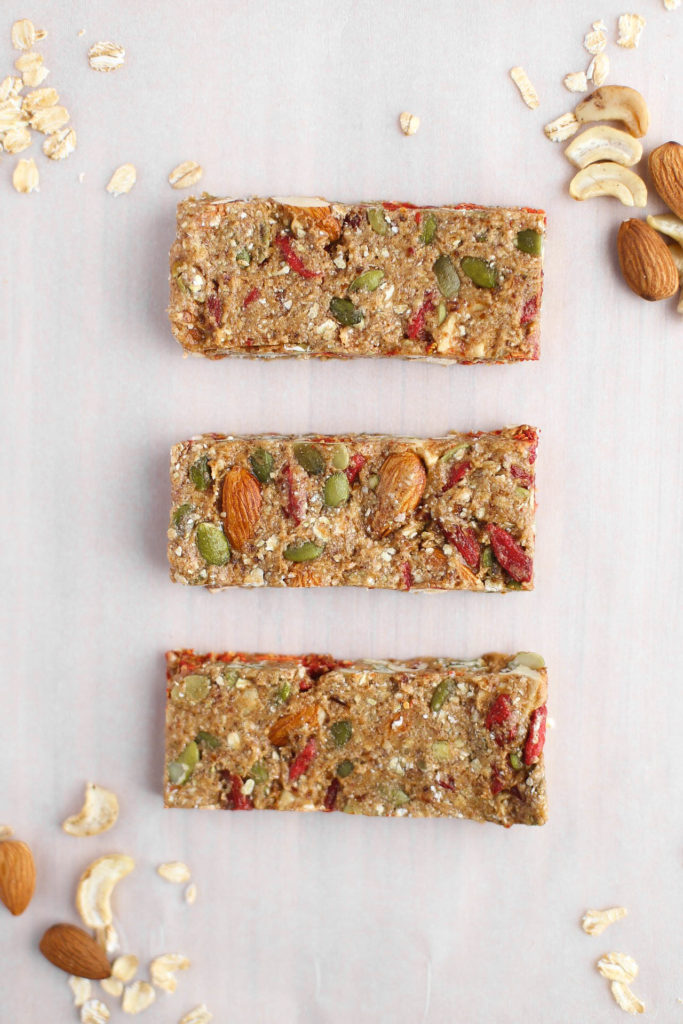 healthy, goji, nut, granola bars