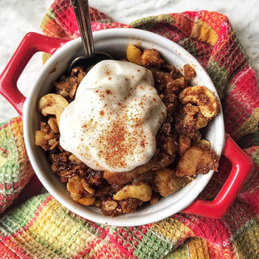 apple crisp, cassava, desserts, healthy, easy recipes